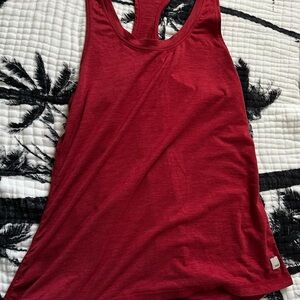 Vuori Lux Performance Tank